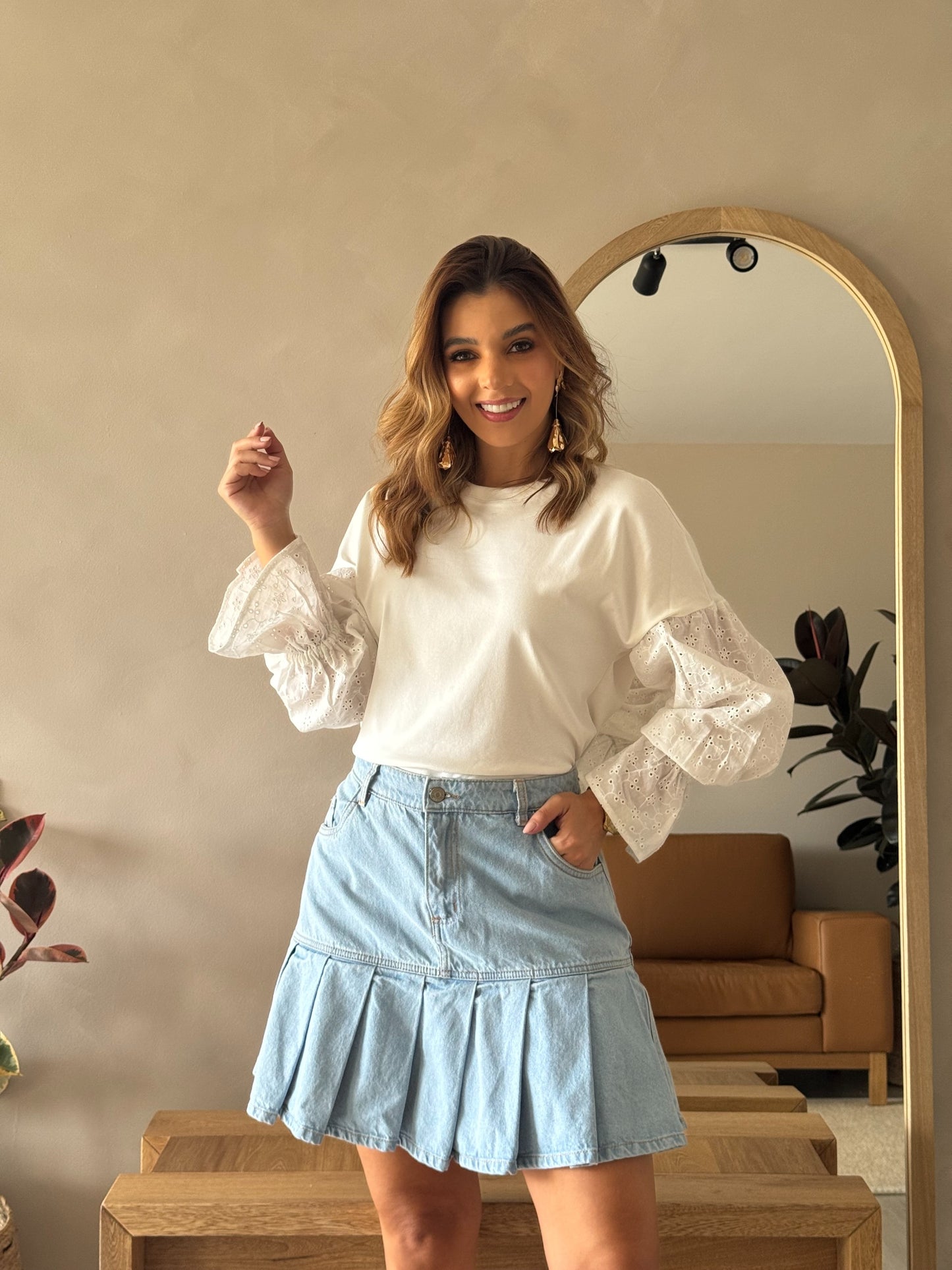 Camibuzo Clara
