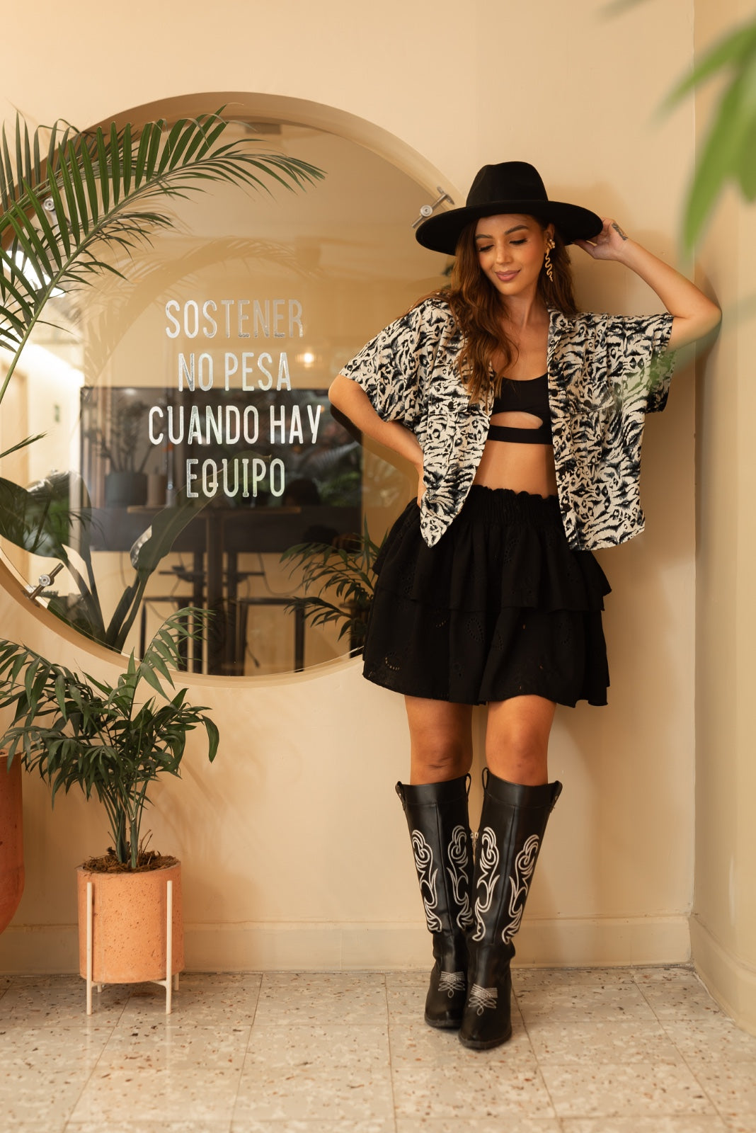 Falda Anika negra