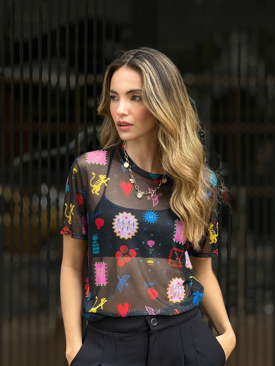 Blusa Frida negra