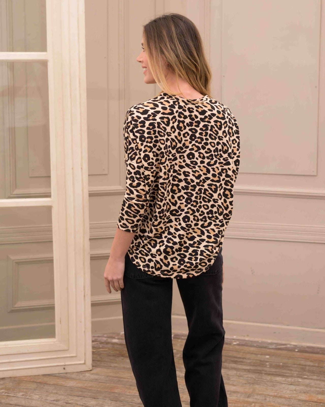 Camibuzo New Basic Leo