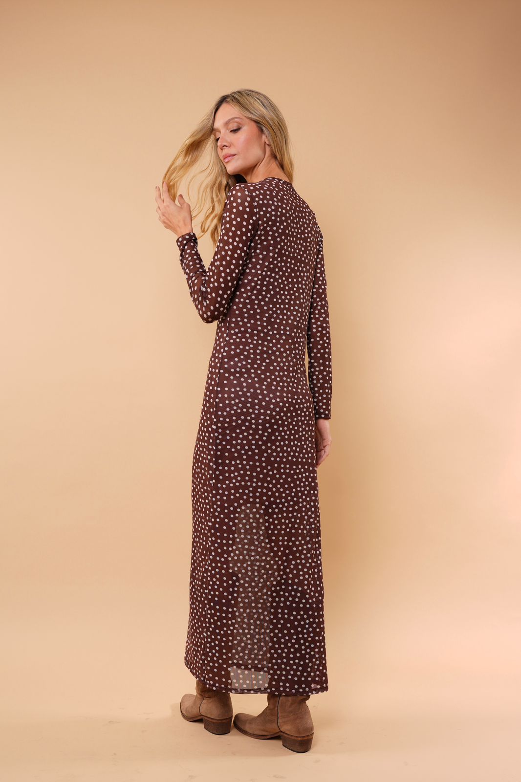 Vestido Polka café