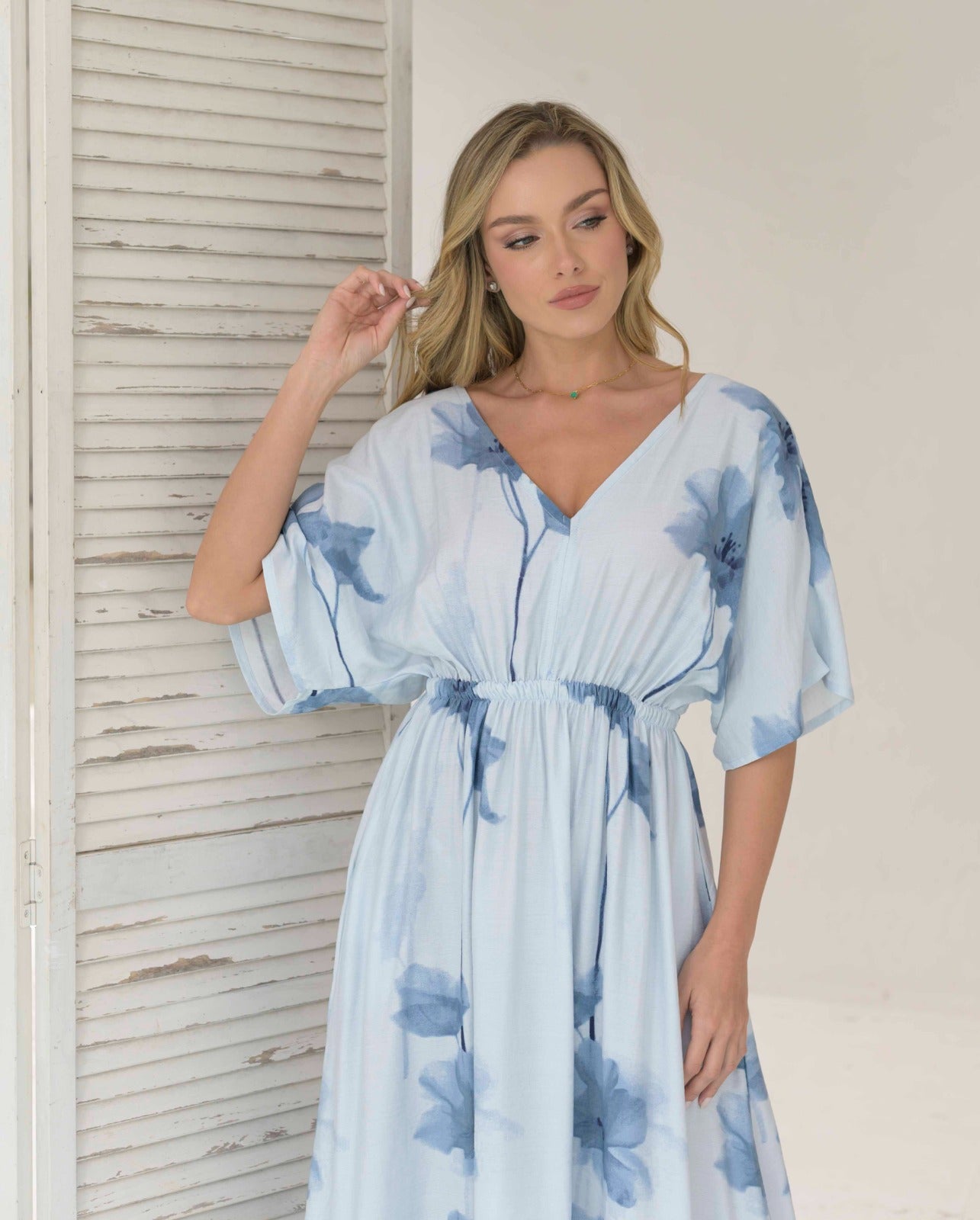 Vestido Elodia flores azul